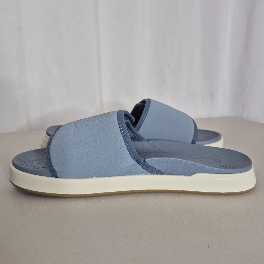 OluKai Nu'a 'Olu Slide Sandals - Size 9 - Picture 3 of 15